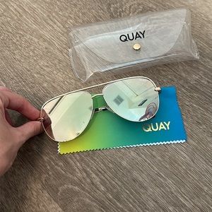 Quay High Key 126 Gold Reflective Aviator Style Sunglasses